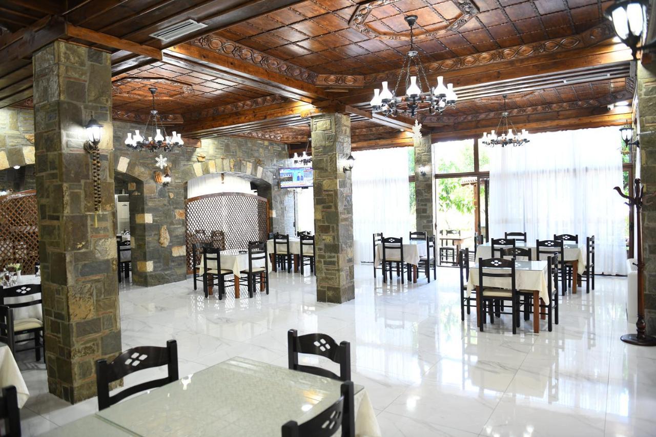 Hotel Kaceli Berat Bagian luar foto