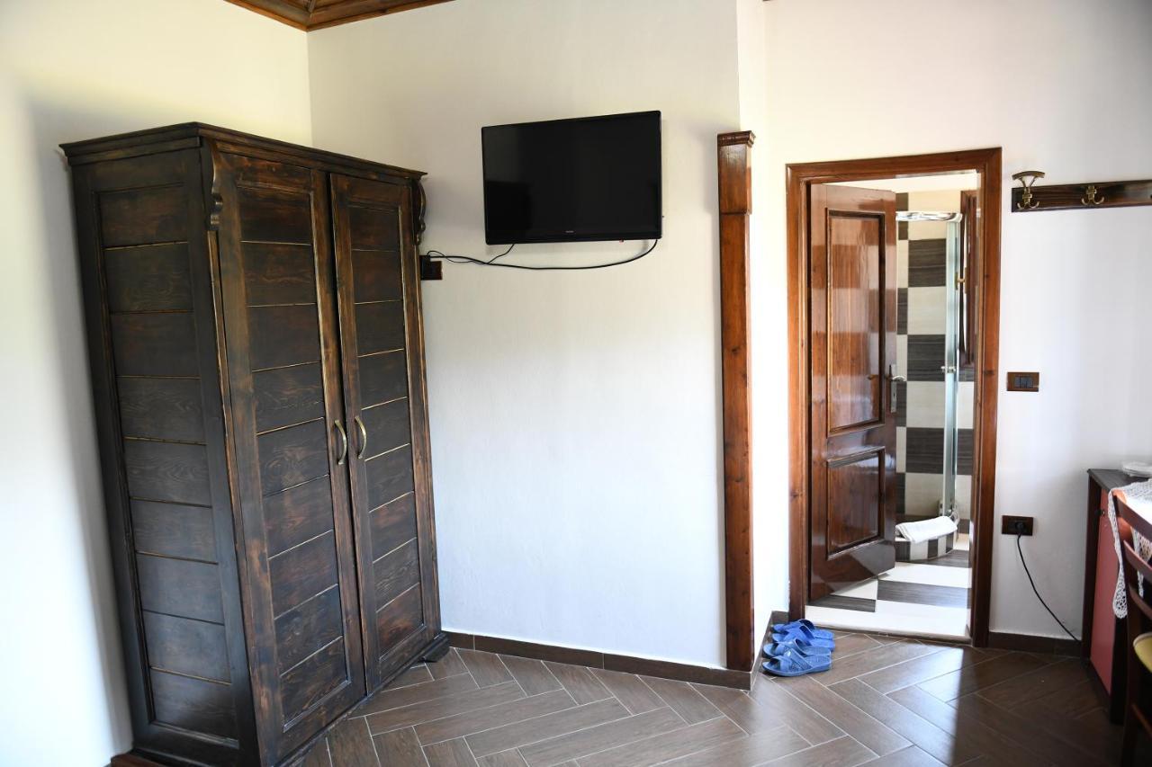 Hotel Kaceli Berat Bagian luar foto