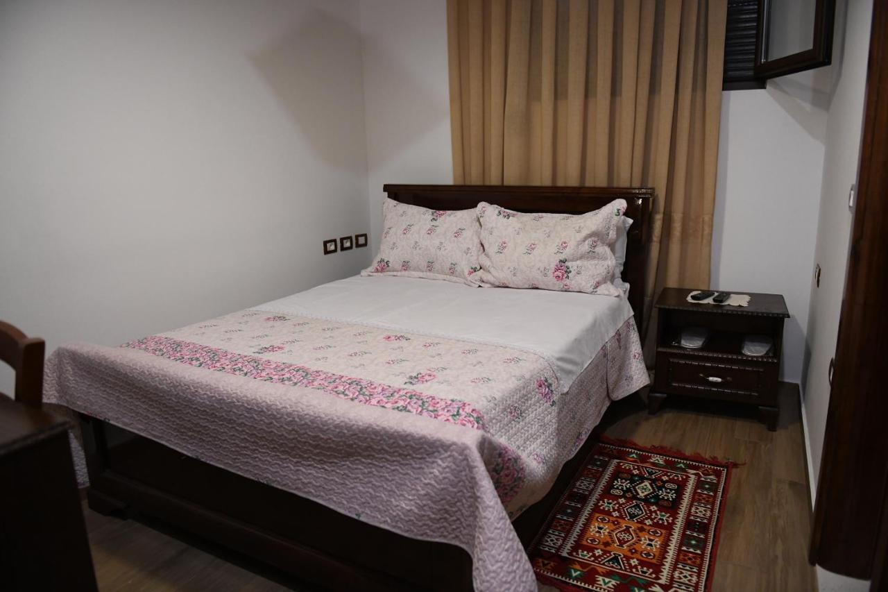 Hotel Kaceli Berat Bagian luar foto