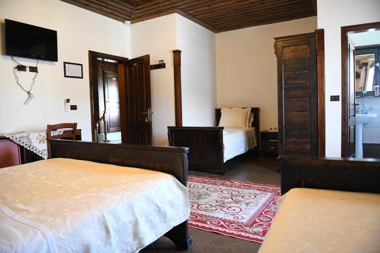 Hotel Kaceli Berat Bagian luar foto